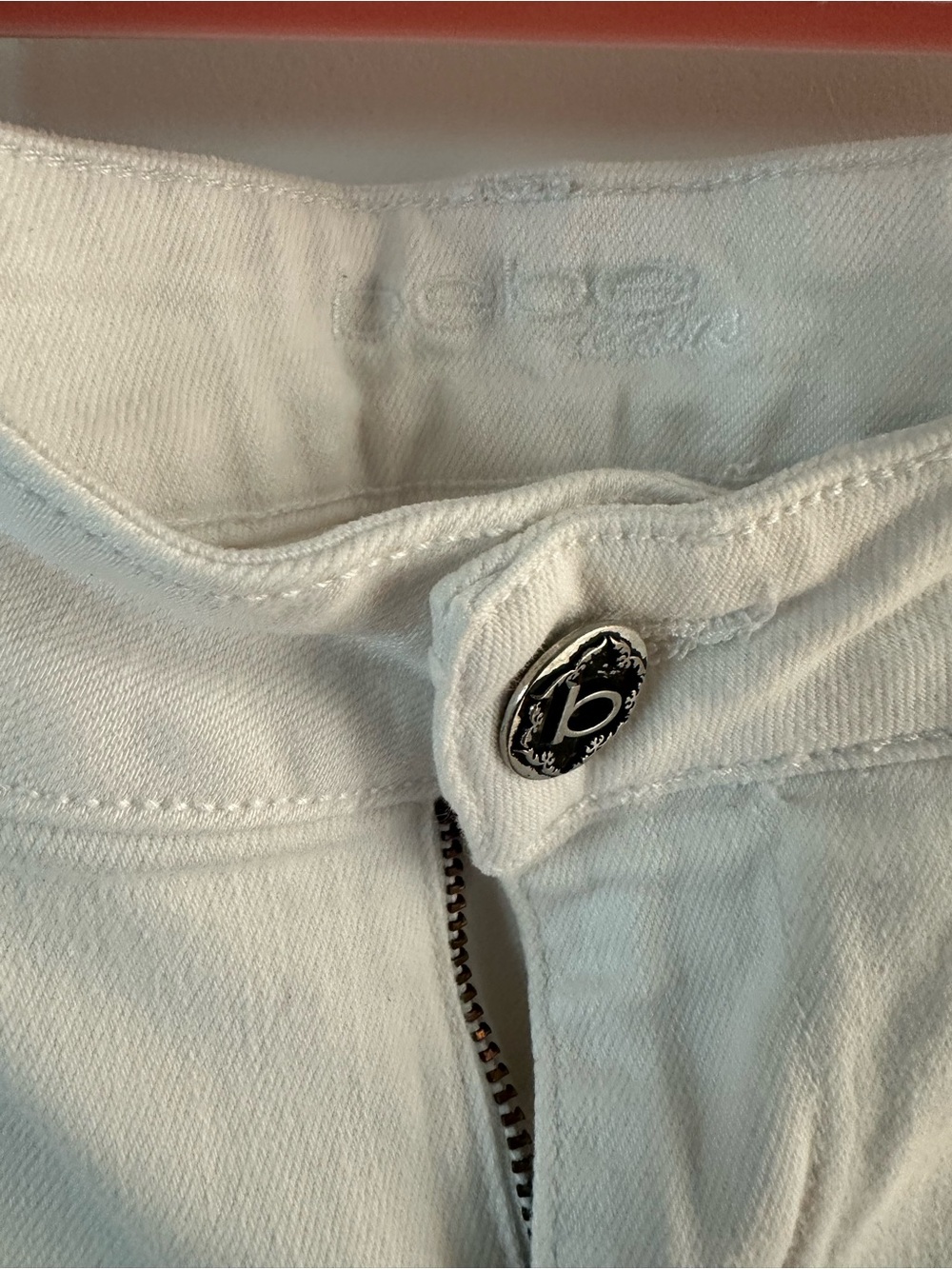 bebe White High-Rise Women's Jeans with Branded Button